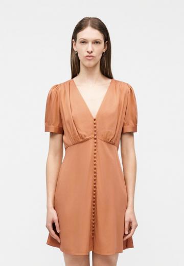 Короткое платье