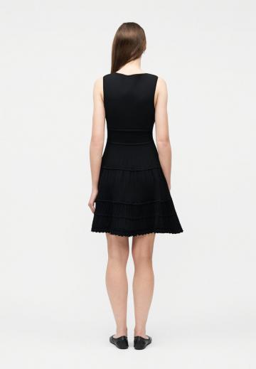 Вязаное платье