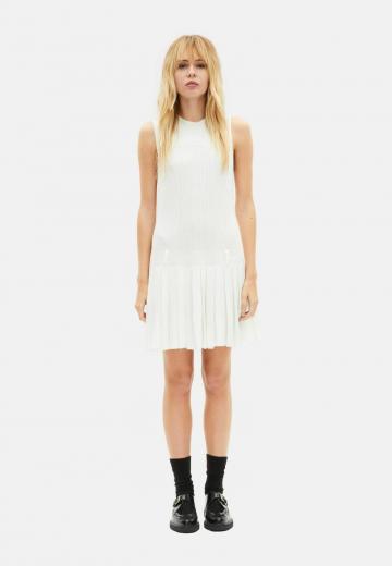 Вязаное платье