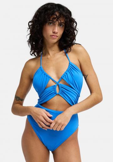 Слитный купальник