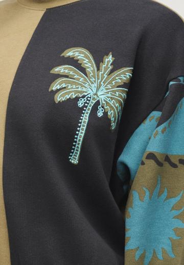 Спортивная толстовка