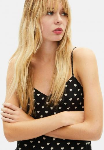 Топ на бретельках