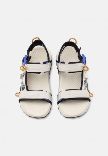 Спортивные сандалии