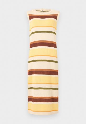 Пляжное платье