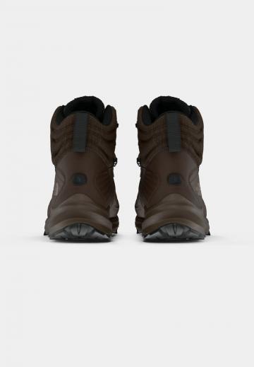 Походные ботинки