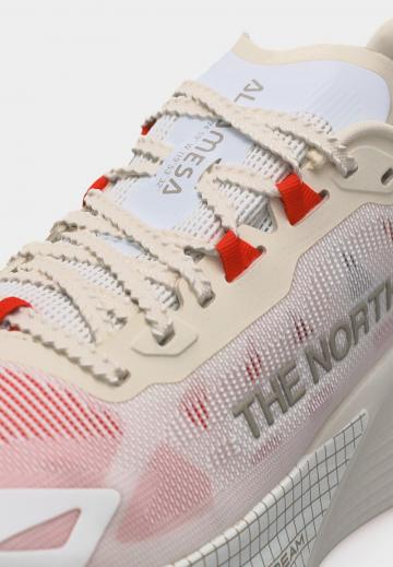 Беговые кроссовки