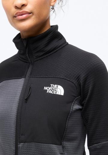 Спортивная толстовка