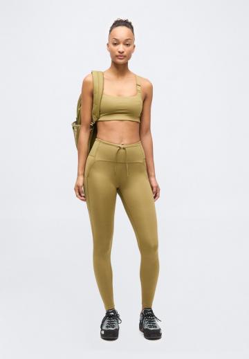 Спортивный бюстгальтер