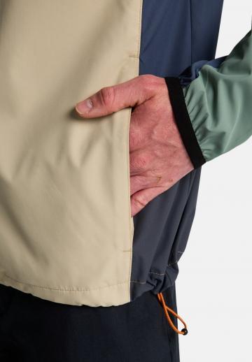 Куртка-дождевик