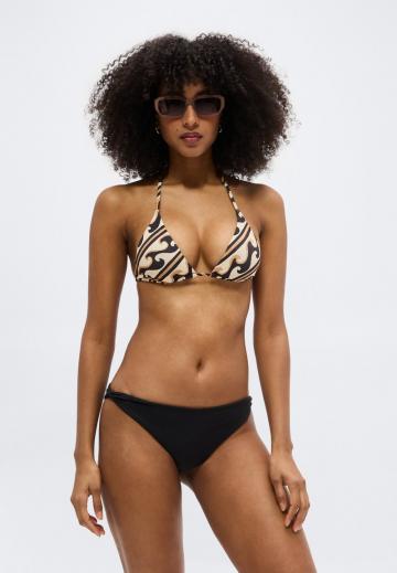 Треугольное бикини