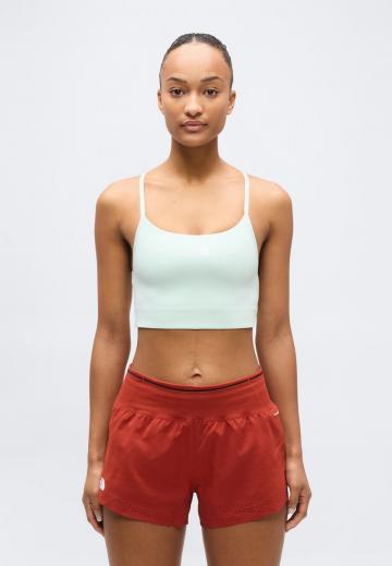 Спортивный бюстгальтер