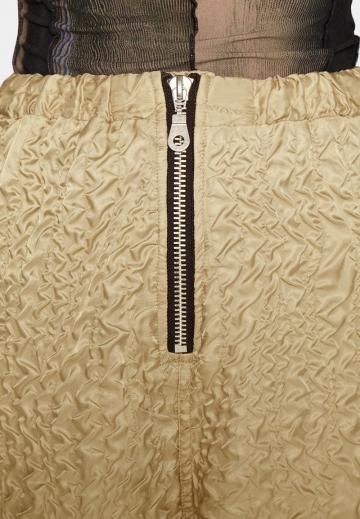 Брюки с накладными карманами