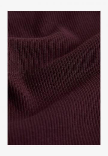 Топ без бретелек