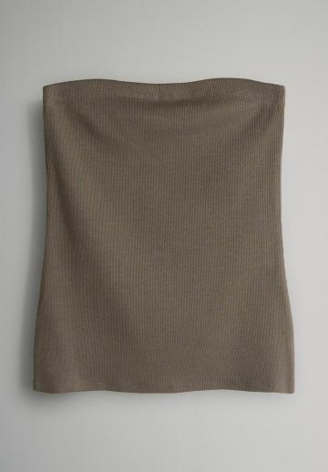 Топ без бретелек