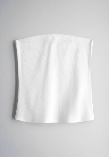 Топ без бретелек