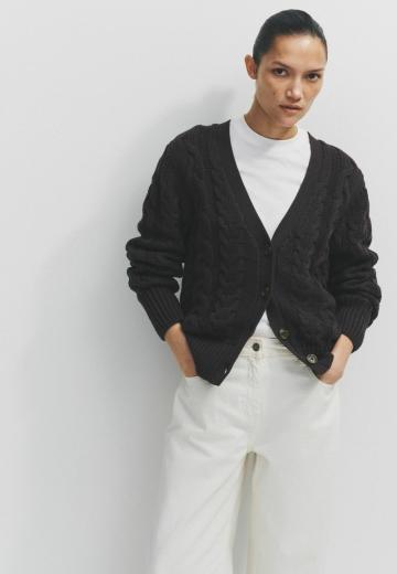 Вязаная кофта