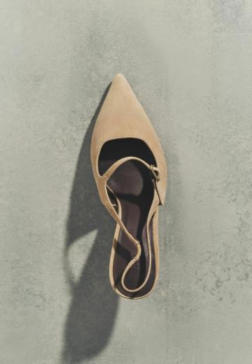 Туфли с ремешком