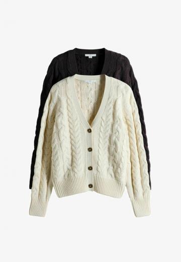 Вязаная кофта