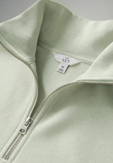 Спортивная куртка