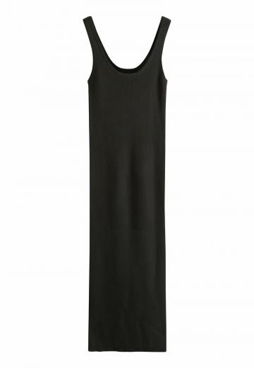 Вязаное платье