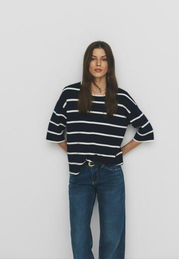 Пуловер с рукавом три четверти