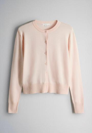 Вязаный жилет