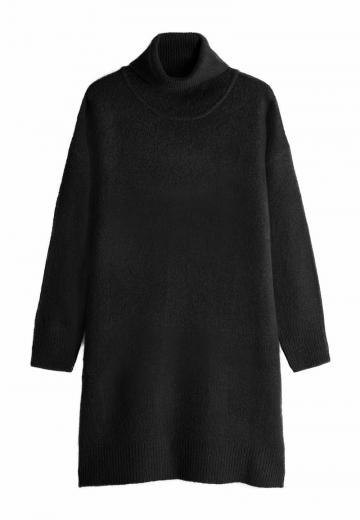 Вязаное платье