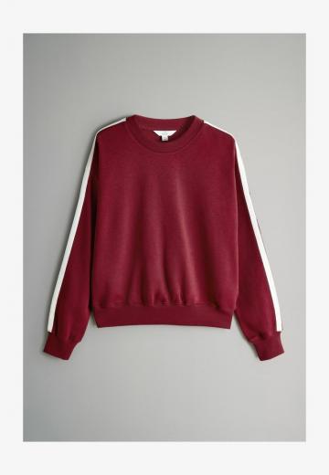 Спортивная куртка