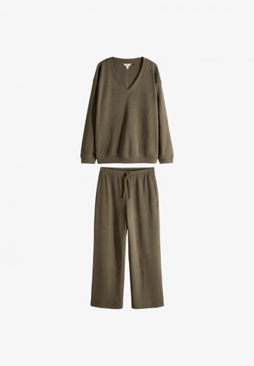 Спортивная куртка