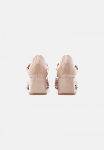 Туфли с ремешком