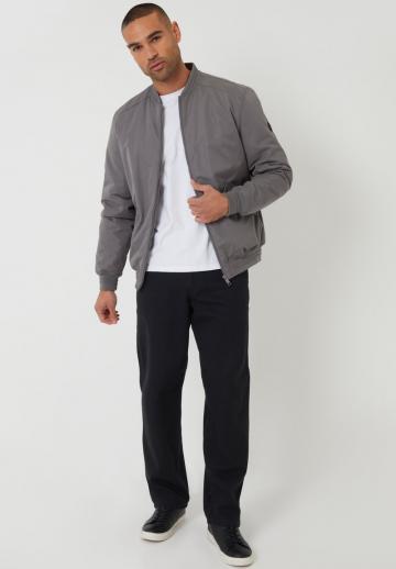 Куртка бомбер