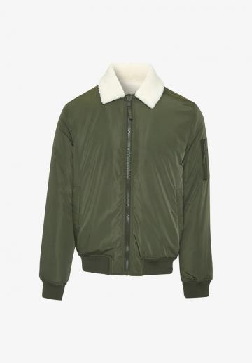 Куртка бомбер