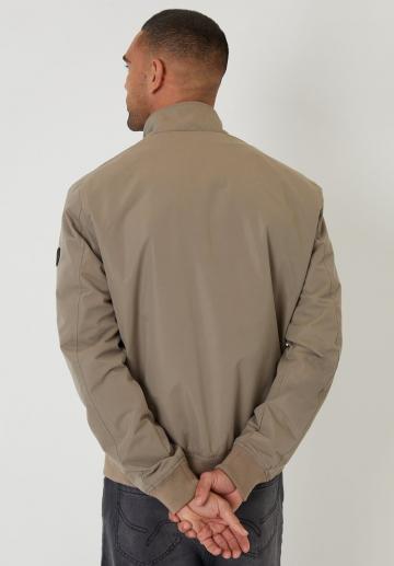 Куртка бомбер