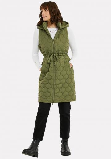 Длинный жилет