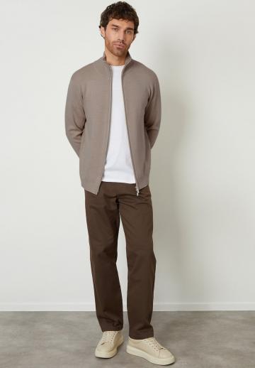 Вязаная кофта