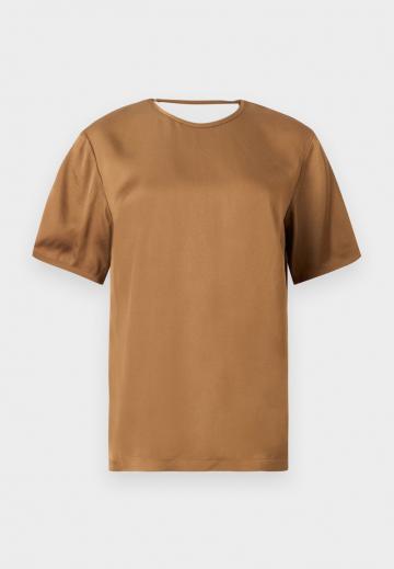 Атласная блузка