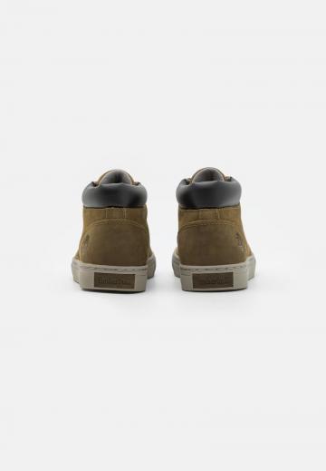 Высокие кеды