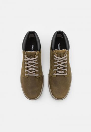 Высокие кеды