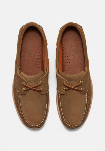 Ботинки на шнуровке