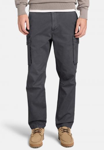 Брюки с накладными карманами