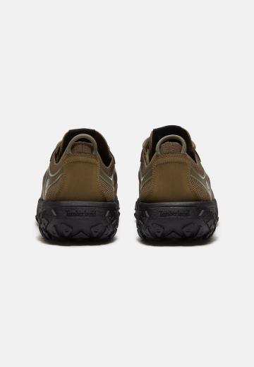 Ботинки на шнуровке