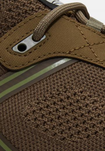 Ботинки на шнуровке