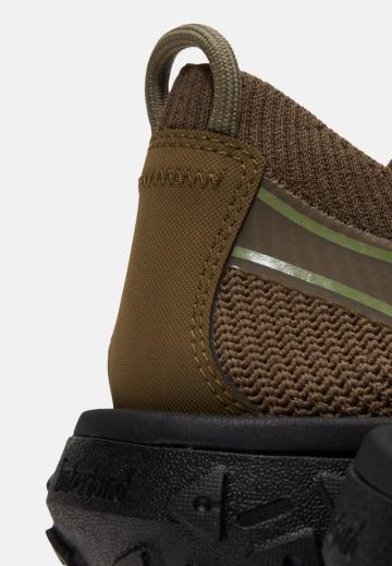 Ботинки на шнуровке