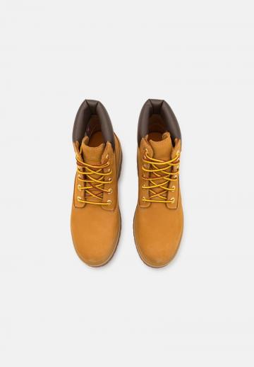 Полусапожки на платформе