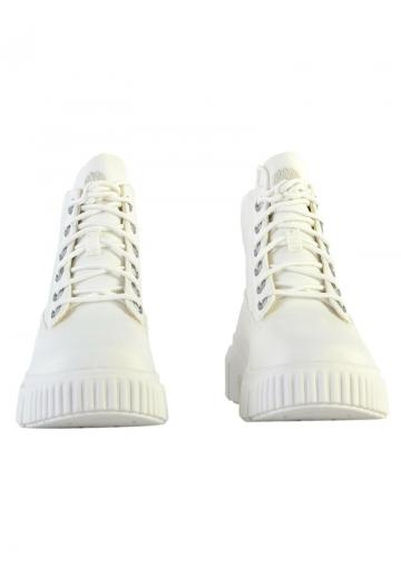 Ботинки на шнуровке