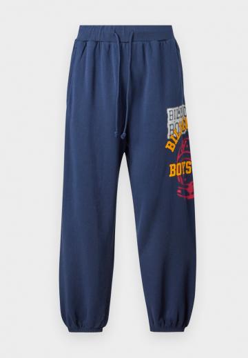 Спортивные штаны