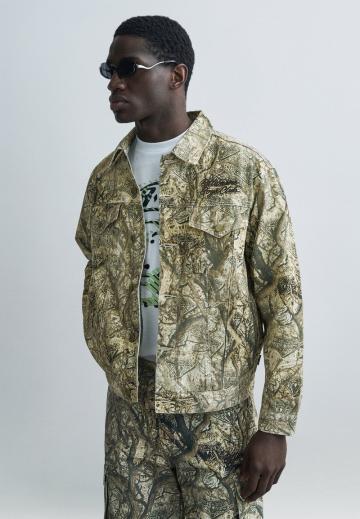 Джинсовая куртка