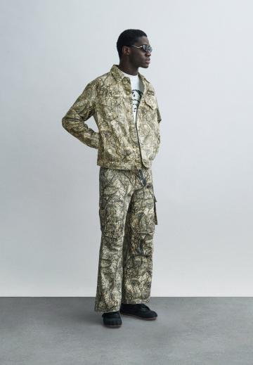 Джинсовая куртка