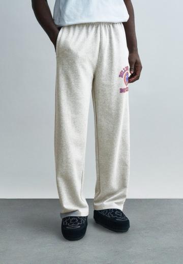 Спортивные штаны