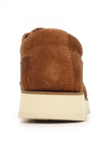 Ботинки на шнуровке